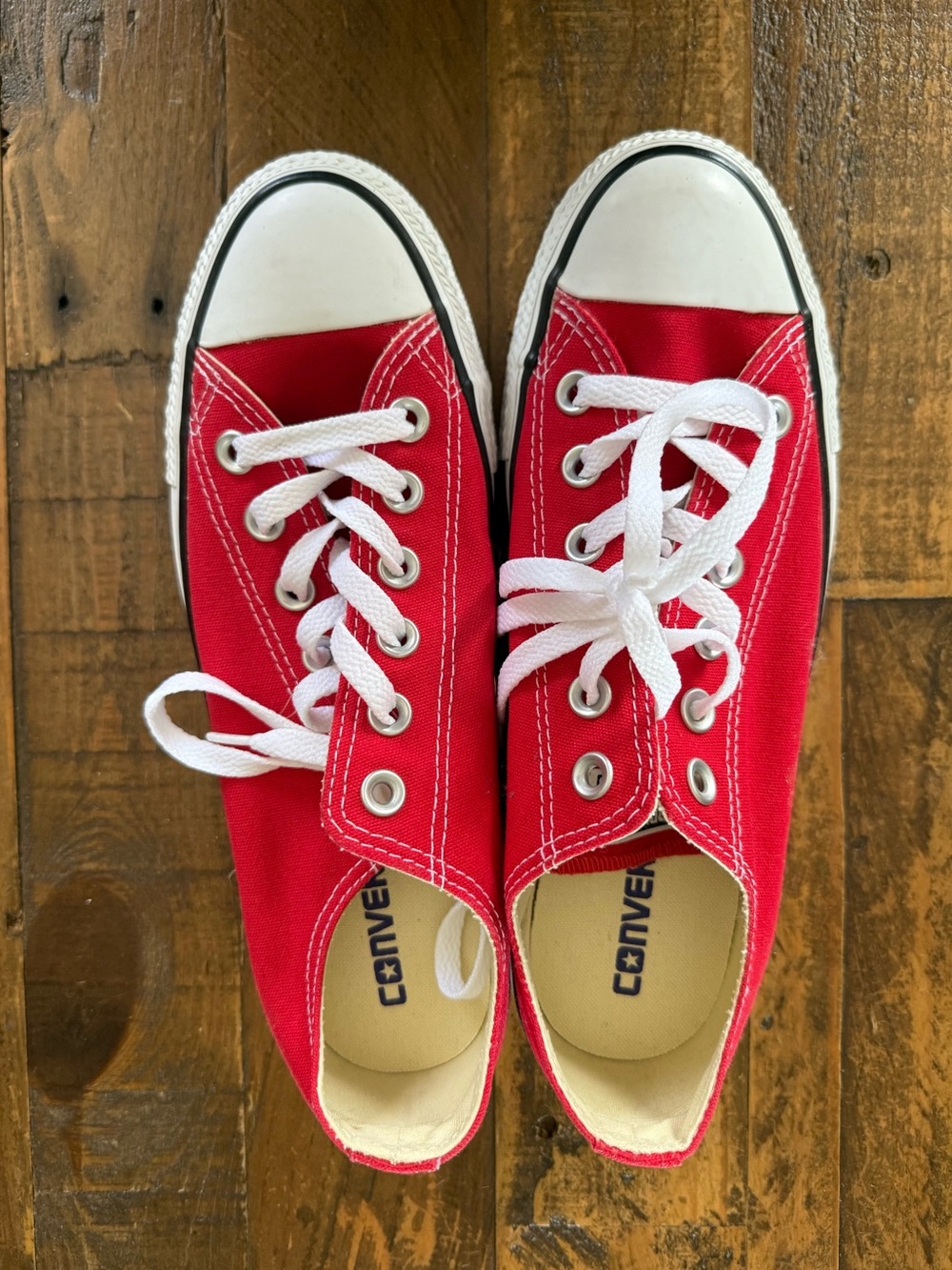 Converse Chuck Taylor All Star Ox Low Top Red Canvas Shoes Men’s 6 Women’s 8